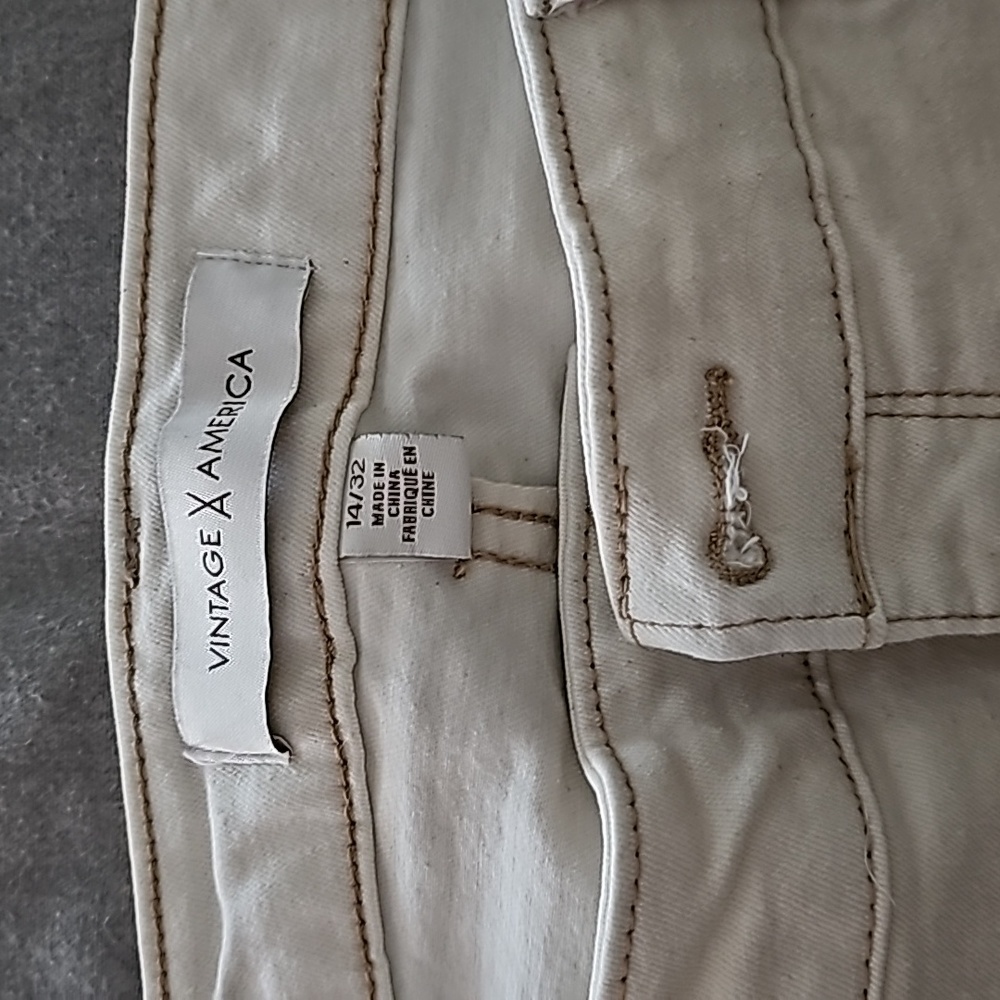 Vintage America cream capris